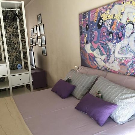 Piccolo Loft In Centro Asti Lägenhet Exteriör bild